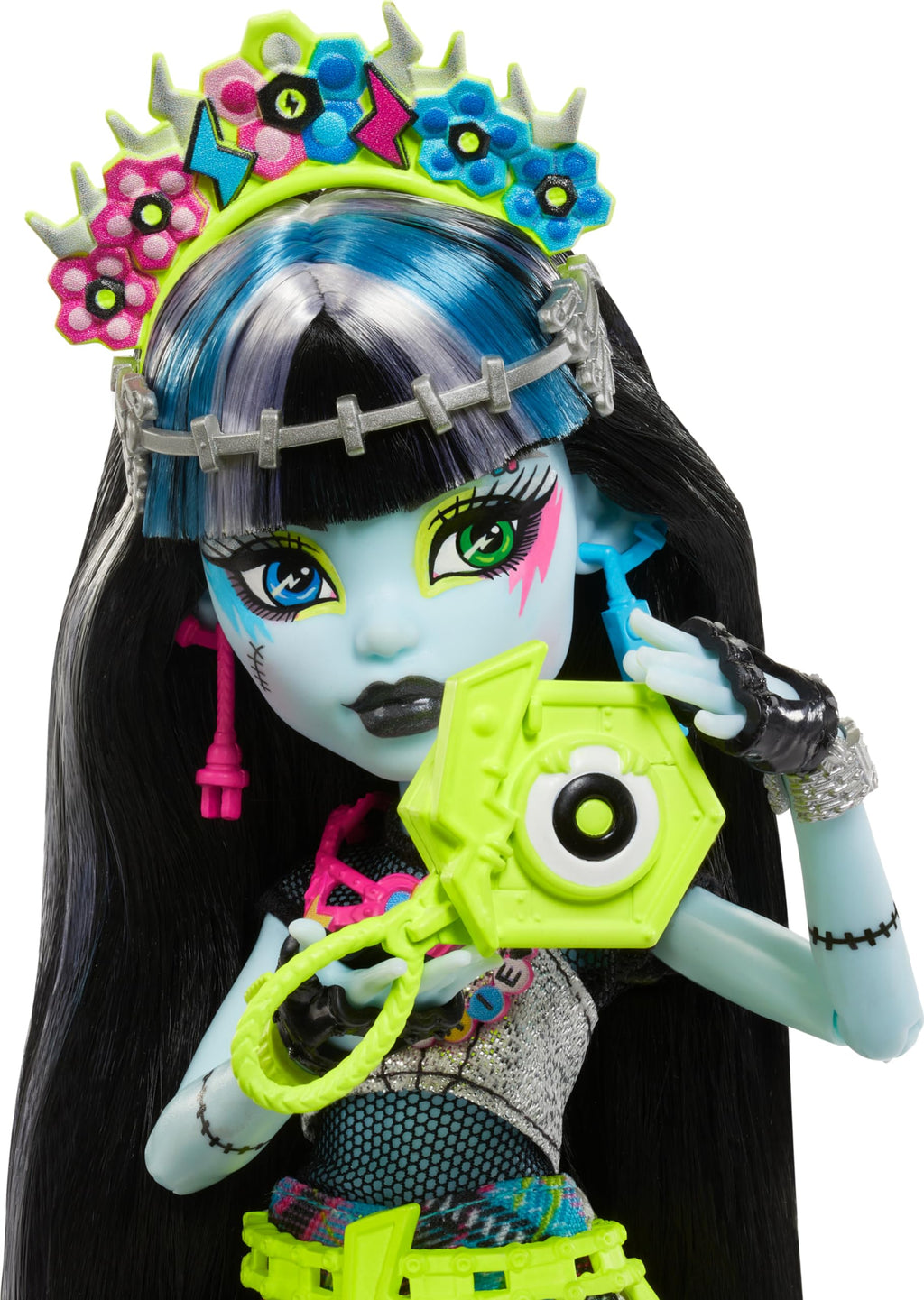 Monster High Doll with Glam Outfit & Festival Themed Accessories H2027